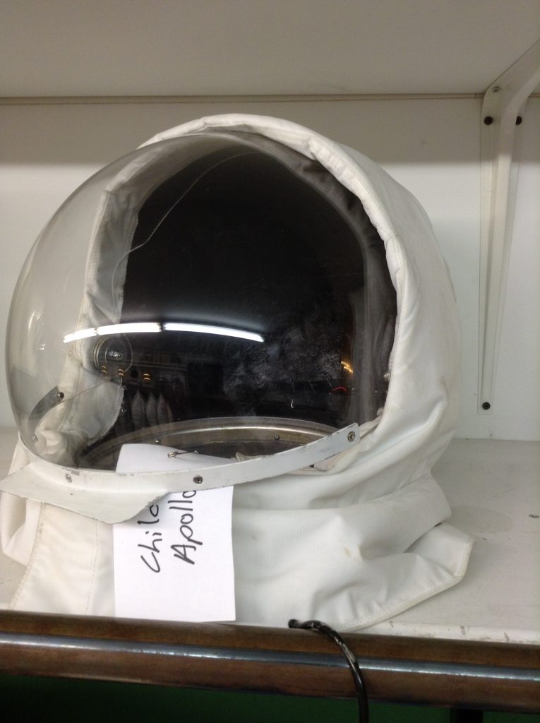 child_apollo_helmet
